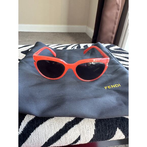 Fendi burnt orange cat eye sunglasses, comes with dust bag